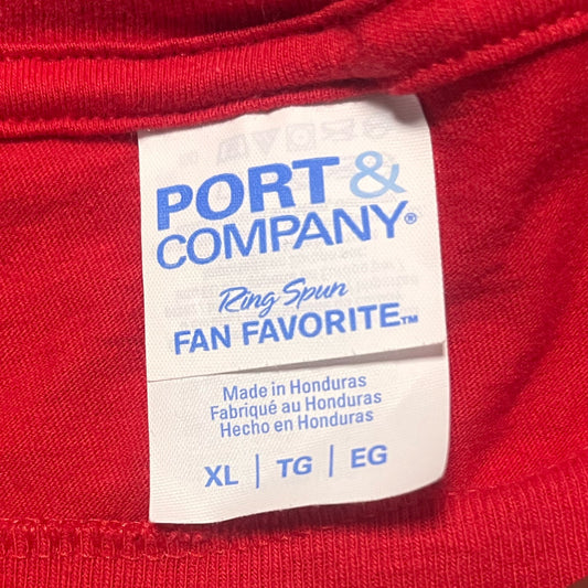 Sleepy the Dwarf Red tshirt: Size XL