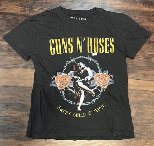Guns -n- Roses Size: M