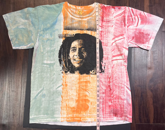 (SOLD) - Bob Marley Multi color Graphic Tee Size: Large