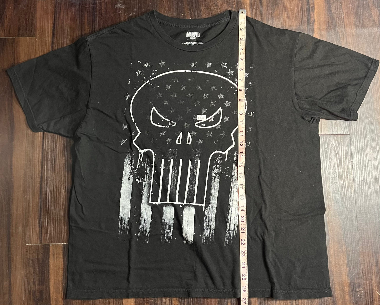 The Punisher Marvel Graphic Tees Size: XXL