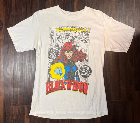 Marvel Black widow vintage comic book look graphic T-shirt Size Medium