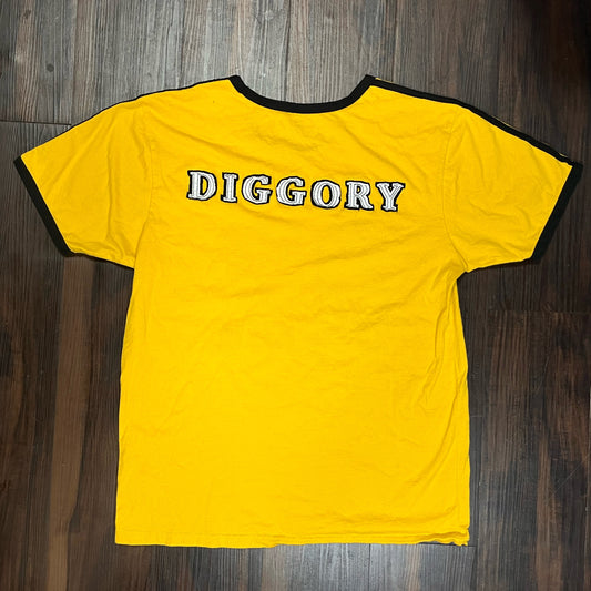 Y2K Wizarding World Harry Potter Hufflepuff Diggory T-Shirt jersey female Size: Large