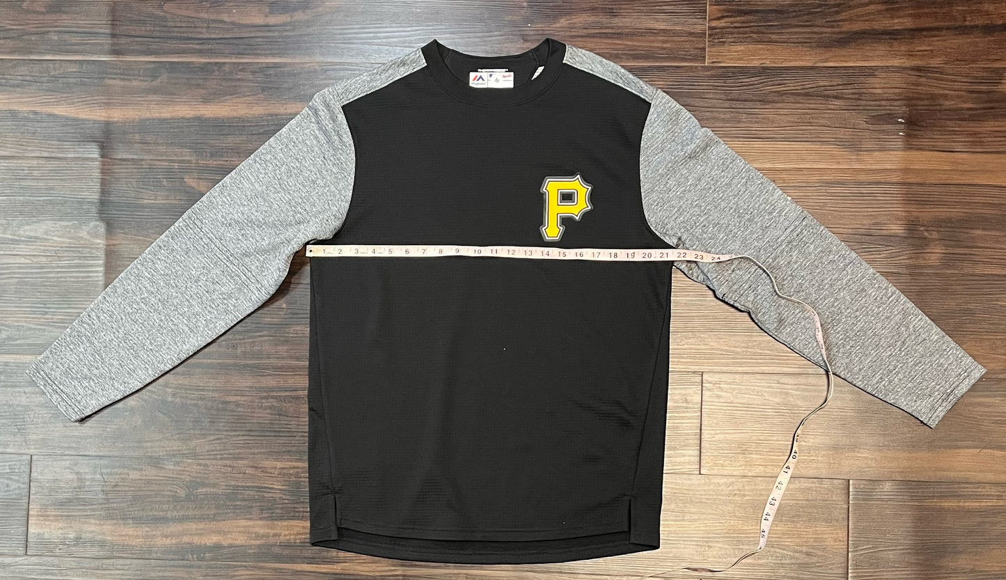 Authtic Pittsburgh Pirates Crew neck w/ SMedium Size Pirates Logo  on chest and grey sleeves Size: Medium